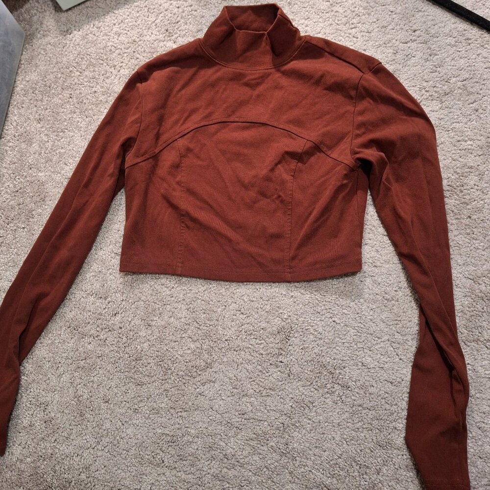 Basic Turtleneck Top - Picture 2 of 5